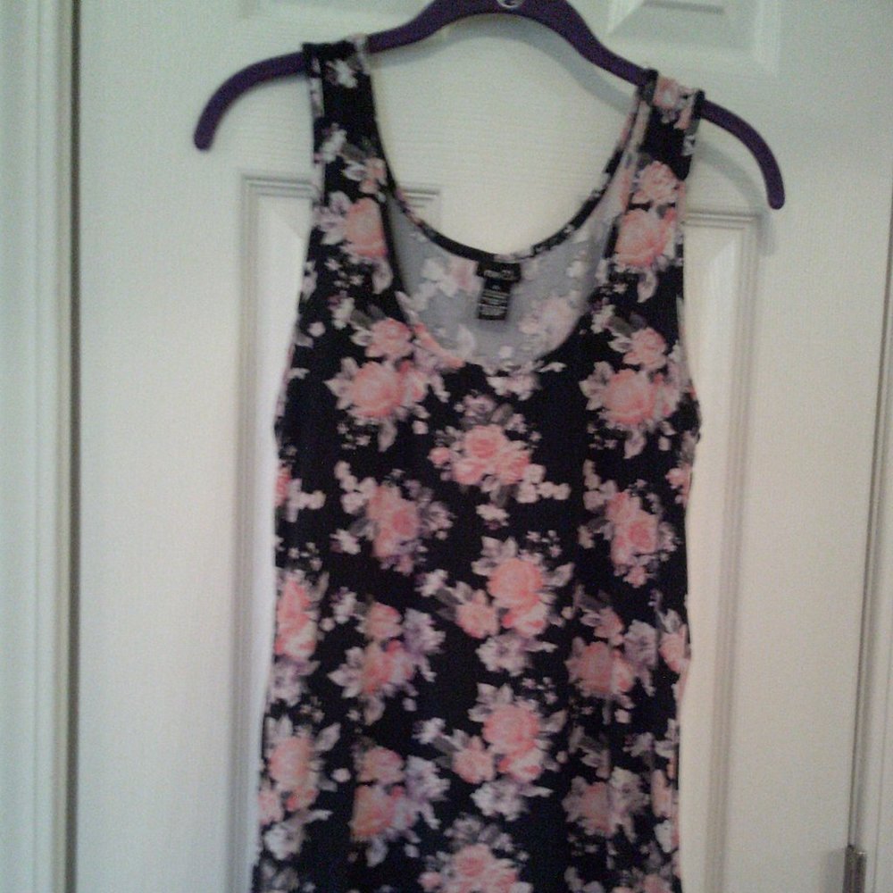 Rue21 Floral Tank Top